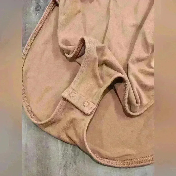 Old Navy Maternity Bodysuit - Picture 4 of 6